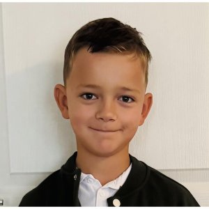 Elio J.
